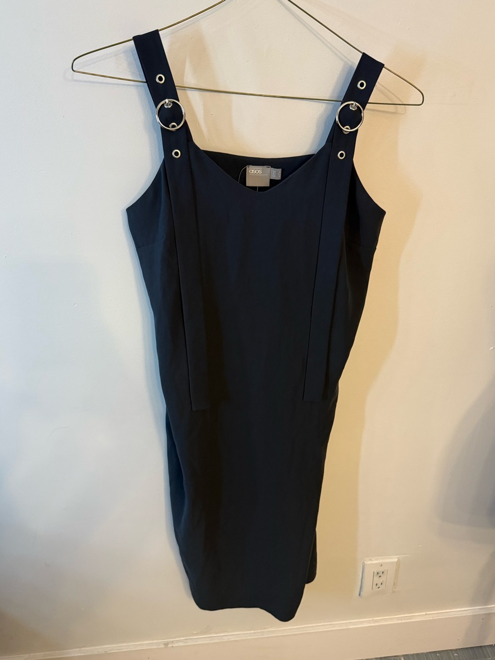 ASOS size 0 Sleeveless Navy Ring-Detail Sheath Dress